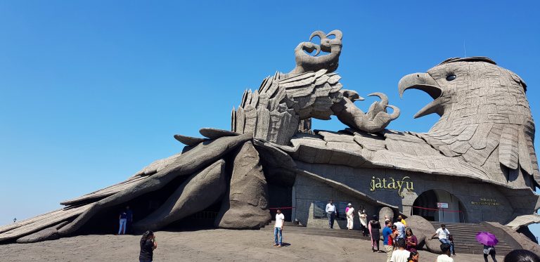Importance of the Jatayu Sculpture