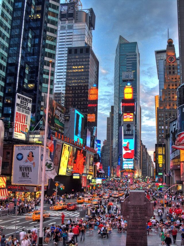 Experiencing New York: Best Things to Do in New York for First-Time Visitors