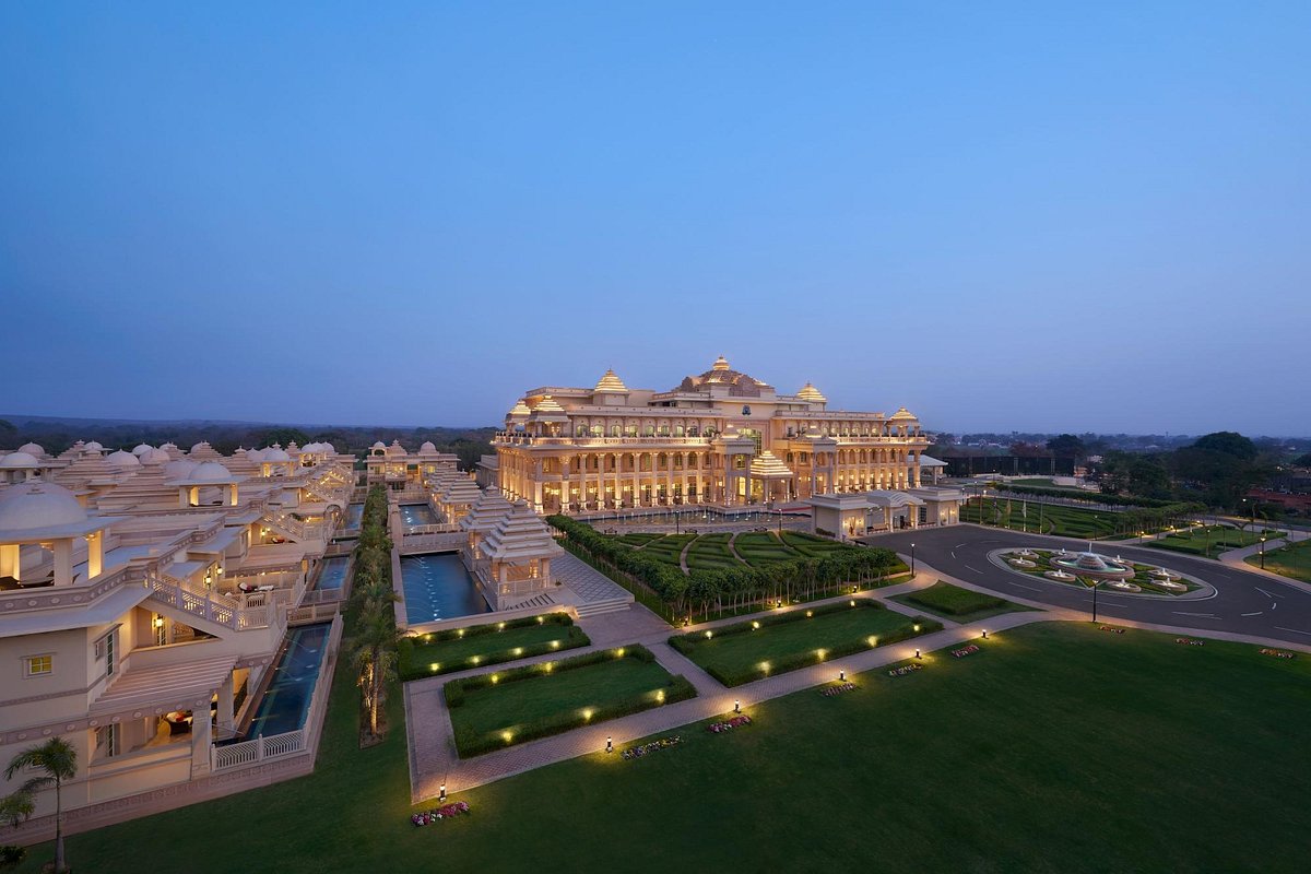 10 Best Resorts Near Delhi NCR for a Relaxing Weekend Within 200 Kms