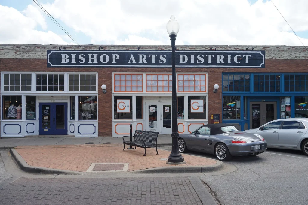 Bishop Arts District in Dallas with boutique shops, murals, and dining, one of the best Things to Do in Dallas