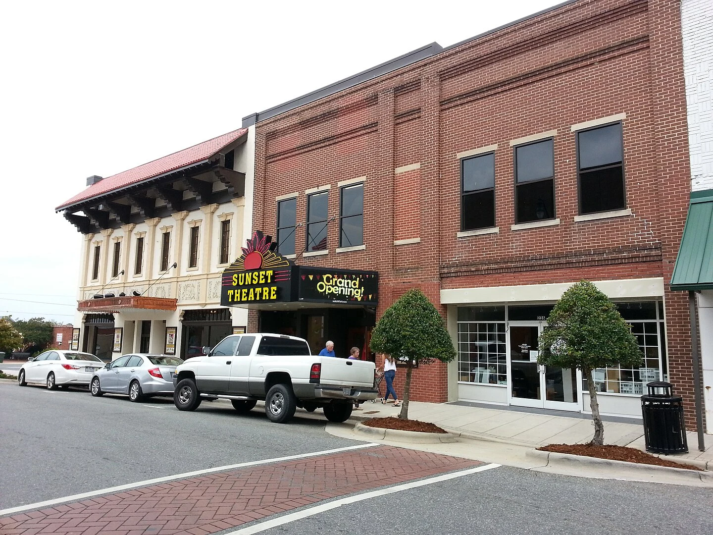 Sunset Theatre