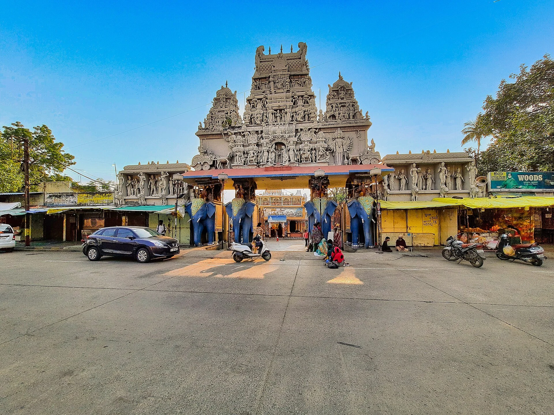 famous temples in Indore