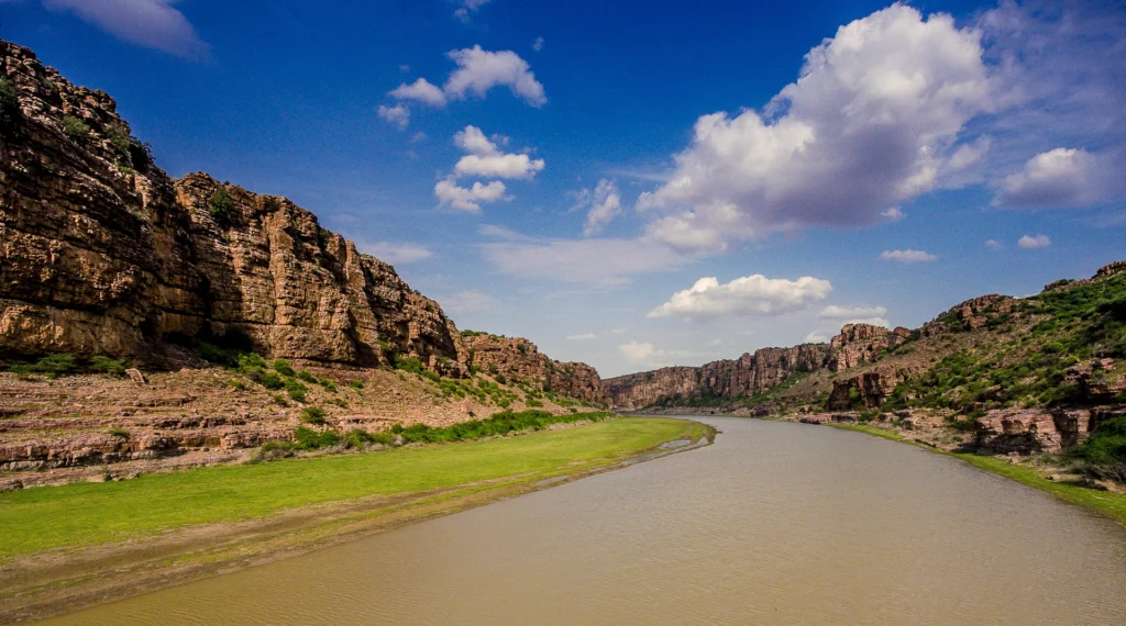 Gandikota canyon view on one of the best Road Trips from Hyderabad through scenic South India